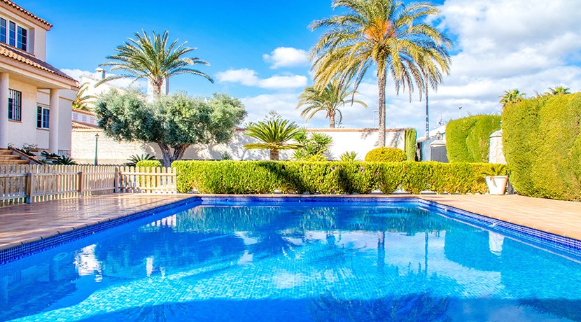 Huvila Pilar de la Horadada, Alicante, Espanja 4 makuuhuonetta, 288 m2 No. 144741