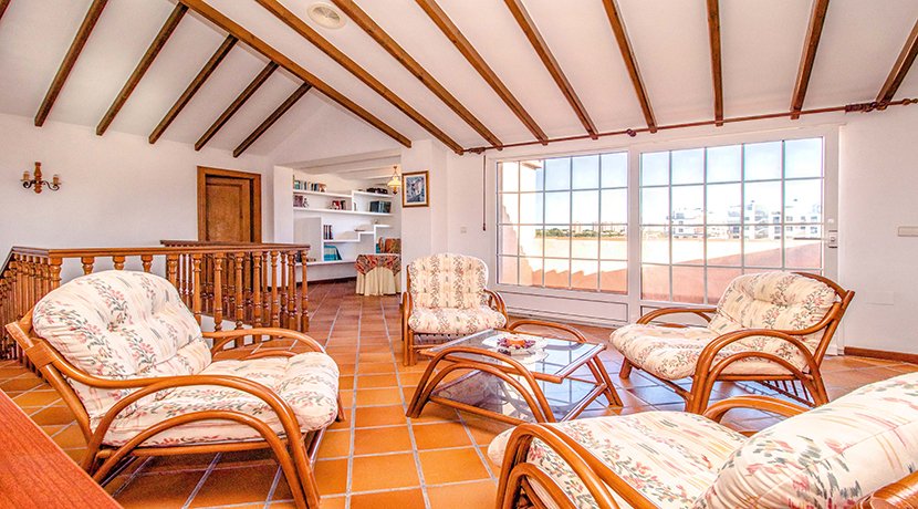 Huvila Pilar de la Horadada, Alicante, Espanja 4 makuuhuonetta, 288 m2 No. 144741