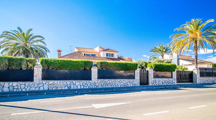 Huvila Pilar de la Horadada, Alicante, Espanja 4 makuuhuonetta, 288 m2 No. 144741
