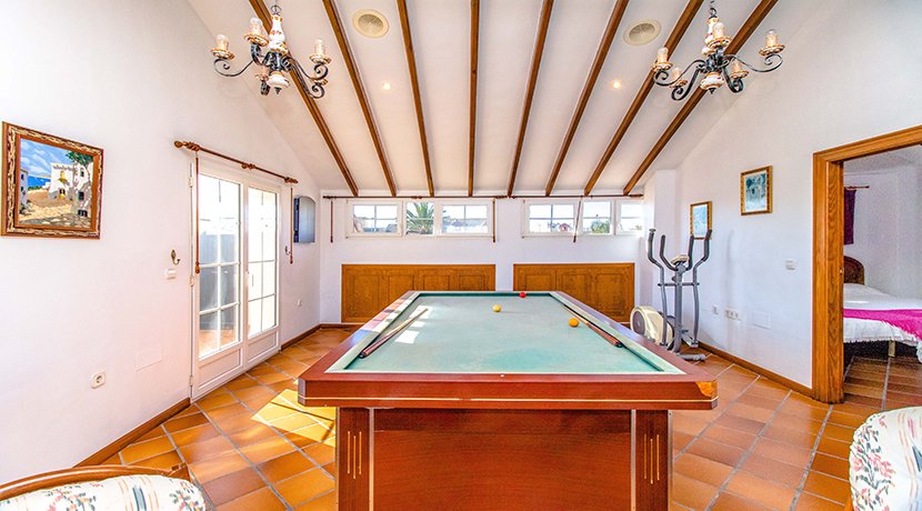 Huvila Pilar de la Horadada, Alicante, Espanja 4 makuuhuonetta, 288 m2 No. 144741