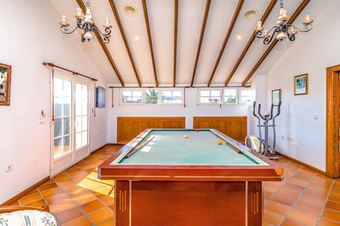 Villa pārdošanā Pilar de la Horadada, Alicante, Spānijā 4 istabas, 288 m2 Nr. 144741 - attēls 26