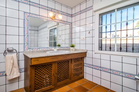 Villa pārdošanā Pilar de la Horadada, Alicante, Spānijā 4 istabas, 288 m2 Nr. 144741 - attēls 21