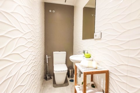 Продажа виллы в Дехеса де Кампоамор, Аликанте, Испания 3 спальни, 194м2 №144738 - фото 17