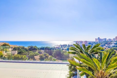 Продажа виллы в Дехеса де Кампоамор, Аликанте, Испания 3 спальни, 194м2 №144738 - фото 25