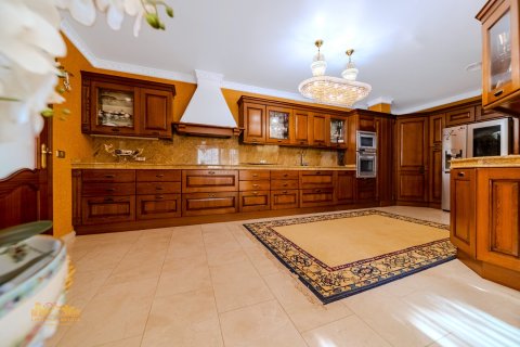 Villa zum Verkauf in Zona Altea Hills, Alicante, Spanien 5 Schlafzimmer, 800 m2 Nr. 136743 - Foto 10