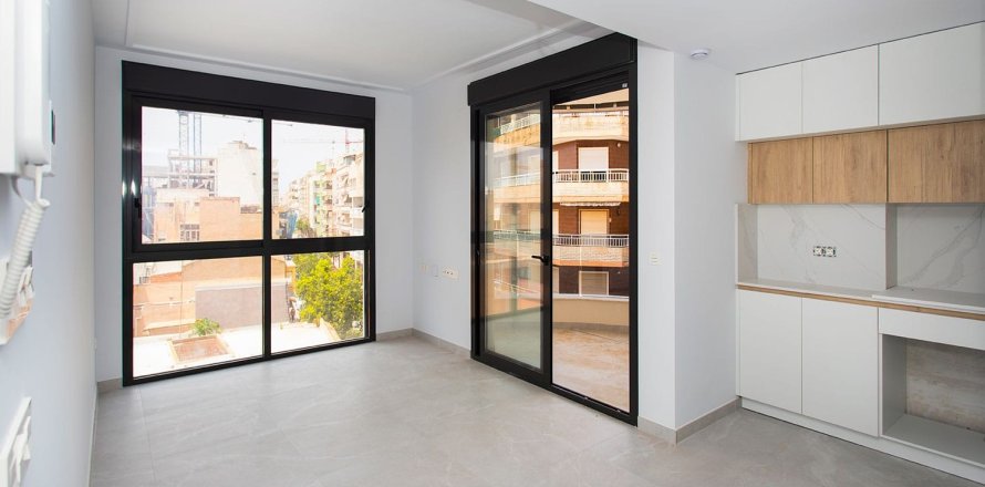 Wohnung Torrevieja, Alicante, Spanien 2 Schlafzimmer, 88 m2 Nr. 136744