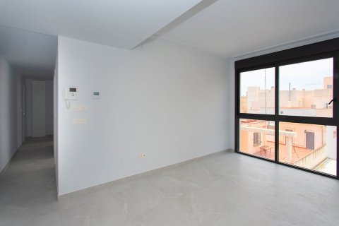 Lägenhet till salu Torrevieja, Alicante, Spanien 2 sovrum, 88 kvm. Nr. 136744 - foto 7