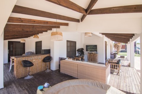 Продажа виллы Санта-Пола, Аликанте, Испания 4 спальни, 406м2 №136742 - фото 17
