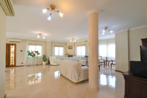 Villa zum Verkauf Ciudad Quesada, Alicante, Spanien 4 Schlafzimmer, 390 m2 Nr. 136745 - Foto 9