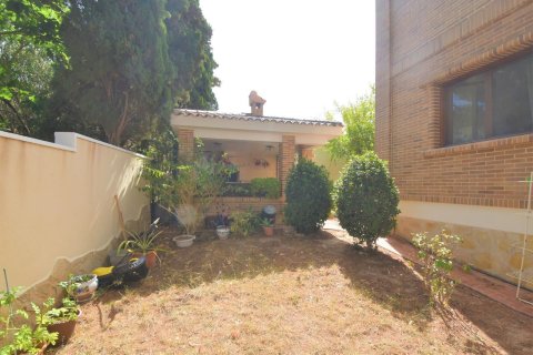 Villa zum Verkauf Ciudad Quesada, Alicante, Spanien 4 Schlafzimmer, 390 m2 Nr. 136745 - Foto 3