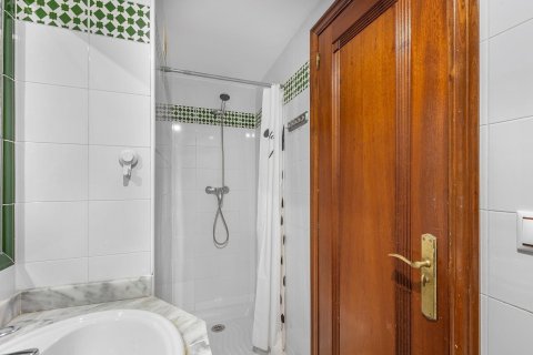 Lägenhet till salu i Torrevieja, Alicante, Spanien 2 sovrum, 76 kvm. Nr. 166013 - foto 25