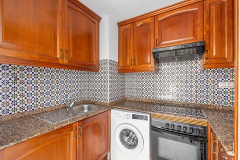 Lägenhet till salu i Torrevieja, Alicante, Spanien 2 sovrum, 76 kvm. Nr. 166013 - foto 14