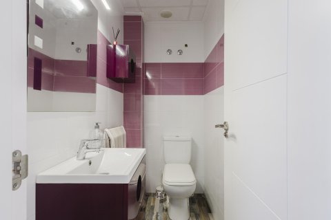 Apartment for sale in Torrevieja, Alicante, Spain 100 sq.m. No. 166016 - photo 24