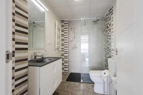 Apartment for sale in Torrevieja, Alicante, Spain 100 sq.m. No. 166016 - photo 28