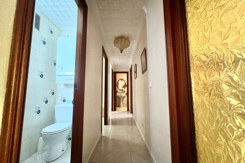 Apartamento en venta en Torrevieja, Alicante, España 3 dormitorios, 90 m2 No. 166014 - foto 20