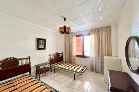 Apartamento en venta en Torrevieja, Alicante, España 3 dormitorios, 90 m2 No. 166014 - foto 16