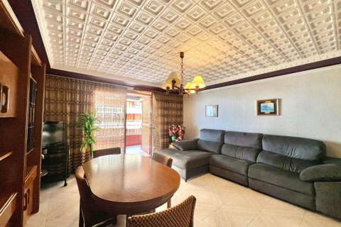 Apartamento en venta en Torrevieja, Alicante, España 3 dormitorios, 90 m2 No. 166014 - foto 2