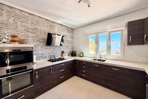 Продажа виллы в Сьюдад Кесада, Аликанте, Испания 5 спален, 246.1м2 №166015 - фото 10