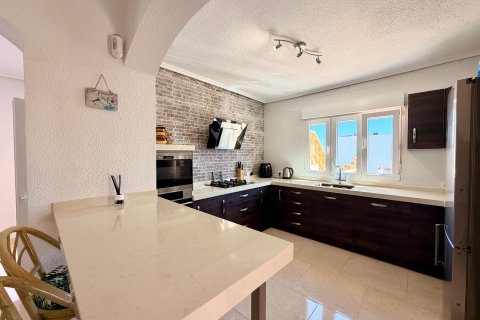 Продажа виллы в Сьюдад Кесада, Аликанте, Испания 5 спален, 246.1м2 №166015 - фото 9