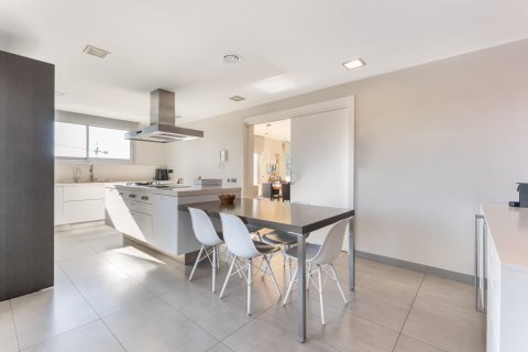 Продажа дома в Сан-Кугат-дель-Вальес, Барселона, Испания 5 спален,  №140907 - фото 6