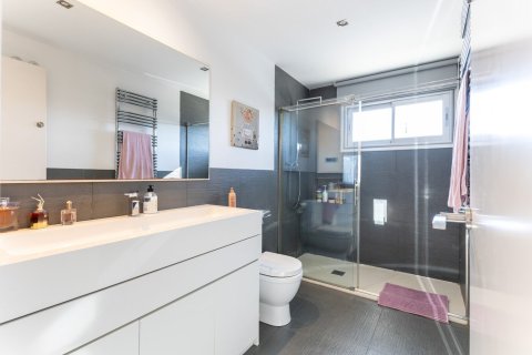 Продажа дома в Сан-Кугат-дель-Вальес, Барселона, Испания 5 спален,  №140907 - фото 15