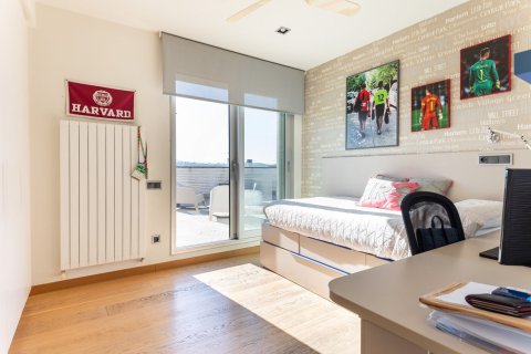 Продажа дома в Сан-Кугат-дель-Вальес, Барселона, Испания 5 спален,  №140907 - фото 18