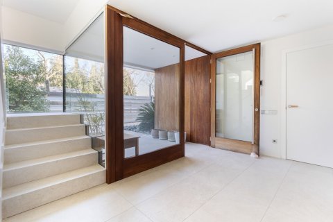 Продажа дома в Сан-Кугат-дель-Вальес, Барселона, Испания 5 спален,  №140908 - фото 11