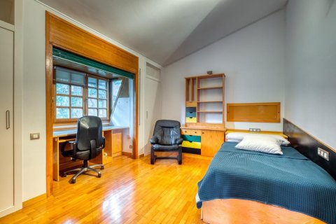 Продажа дома в Сан-Кугат-дель-Вальес, Барселона, Испания 6 спален,  №140906 - фото 23