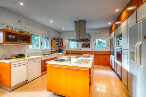 Продажа дома в Сан-Кугат-дель-Вальес, Барселона, Испания 6 спален,  №140906 - фото 7