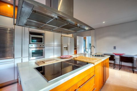 Продажа дома в Сан-Кугат-дель-Вальес, Барселона, Испания 6 спален,  №140906 - фото 9