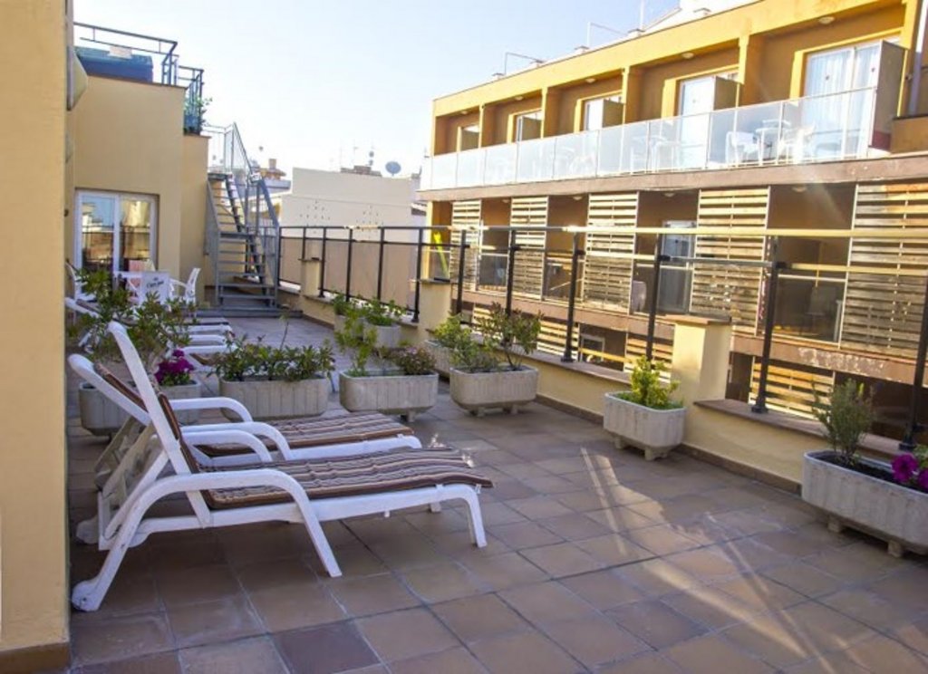 Proprietà commerciale a Lloret de Mar, Girona, Spagna 1294 mq. N° 140911