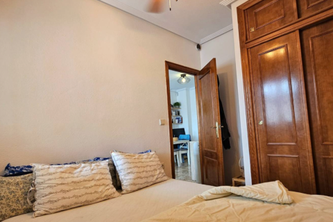 Продажа квартиры в Пунта Прима, Аликанте, Испания 2 спальни, 65м2 №183594 - фото 8