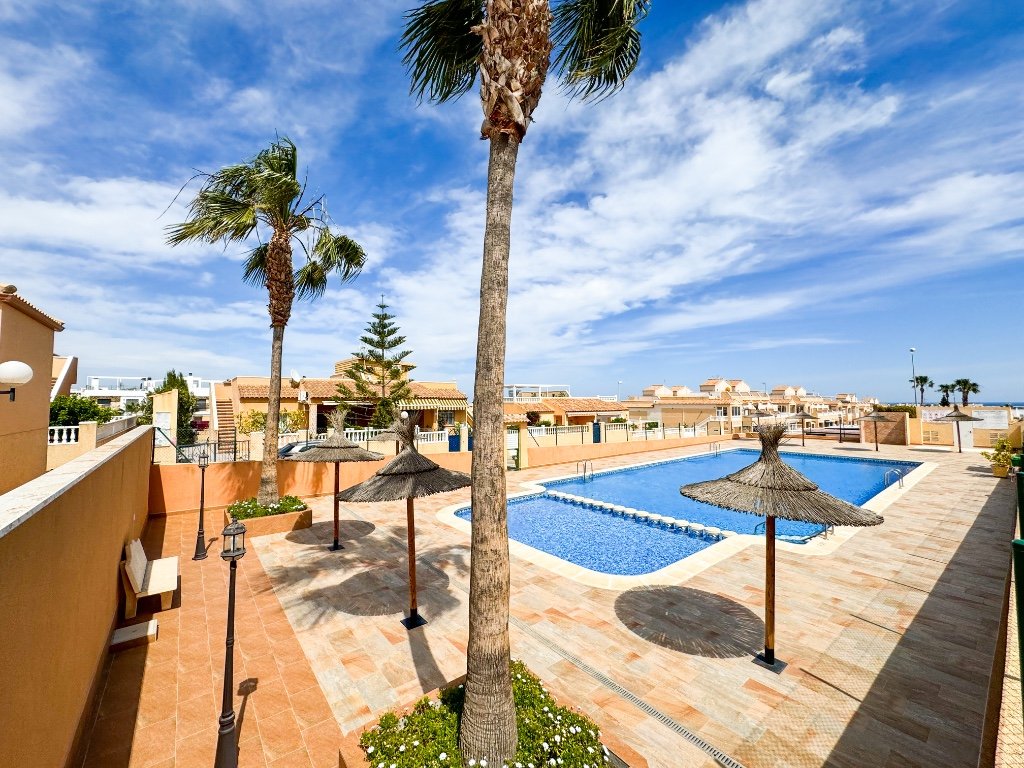 Dzīvoklis Punta Prima, Alicante, Spānijā 2 istabas, 65 m2 Nr. 183594