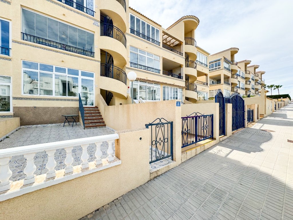 Dzīvoklis Punta Prima, Alicante, Spānijā 2 istabas, 65 m2 Nr. 183594