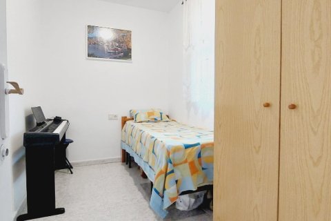 Apartamento en venta en Torrevieja, Alicante, España 2 dormitorios, 61 m2 No. 183592 - foto 9