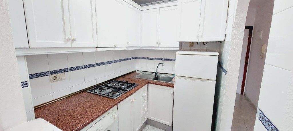 Appartamento a Torrevieja, Alicante, Spagna 2 camere da letto, 61 mq. N° 183592