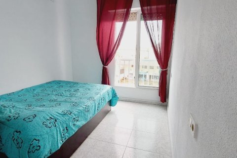 Apartamento en venta en Torrevieja, Alicante, España 2 dormitorios, 61 m2 No. 183592 - foto 4