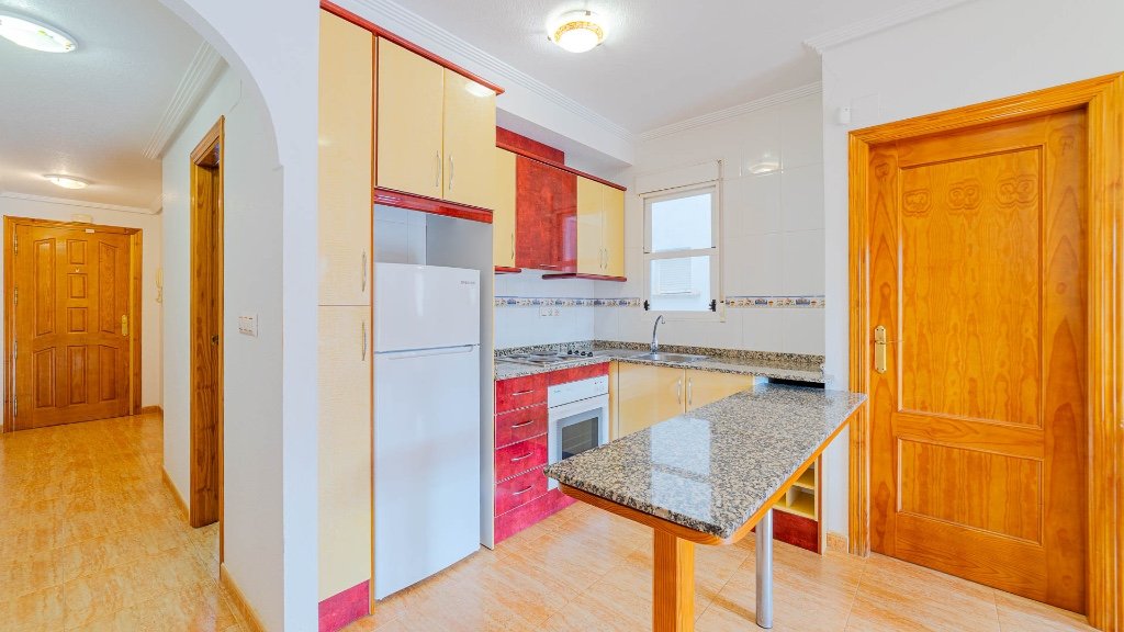 Apartamento en Alicante, España 2 dormitorios, 61 m2 No. 183595