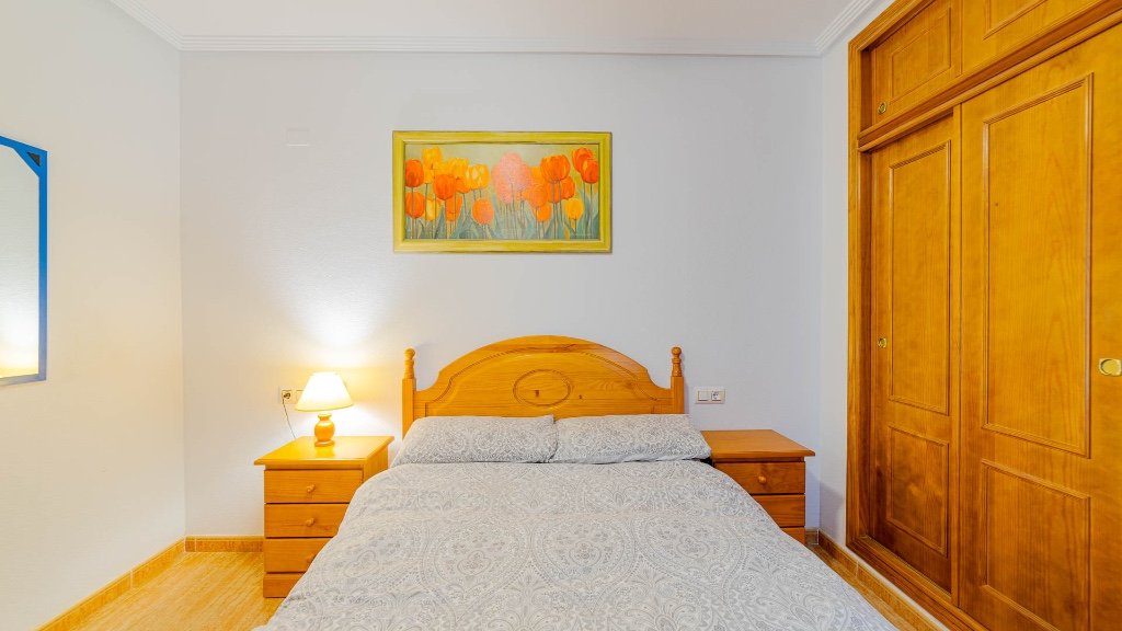 Apartamento en Alicante, España 2 dormitorios, 61 m2 No. 183595
