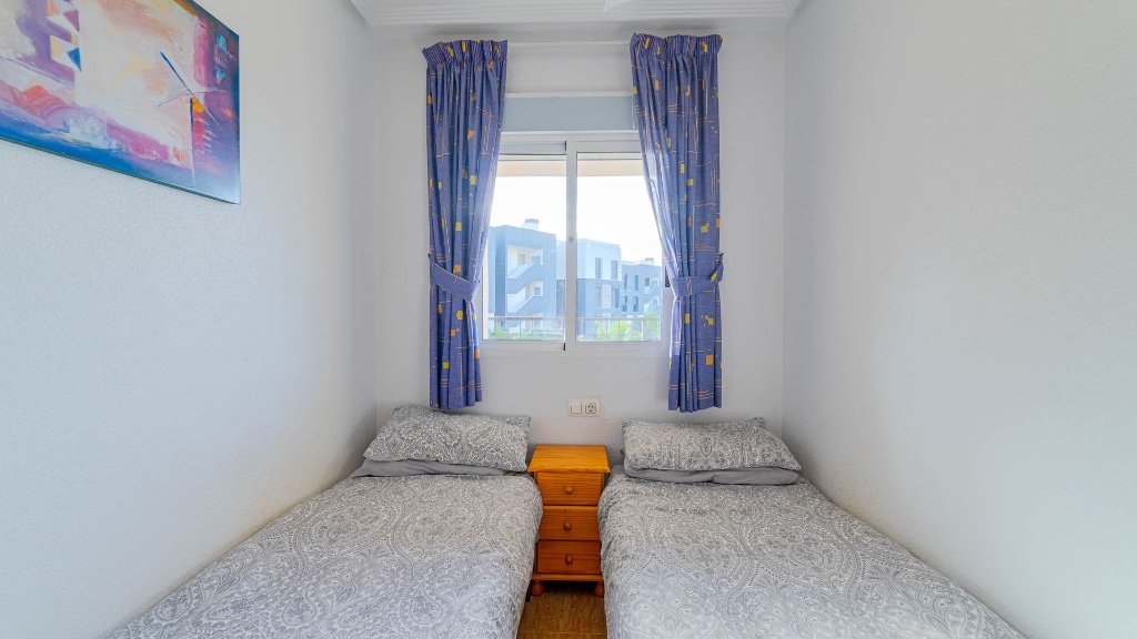 Apartamento en Alicante, España 2 dormitorios, 61 m2 No. 183595