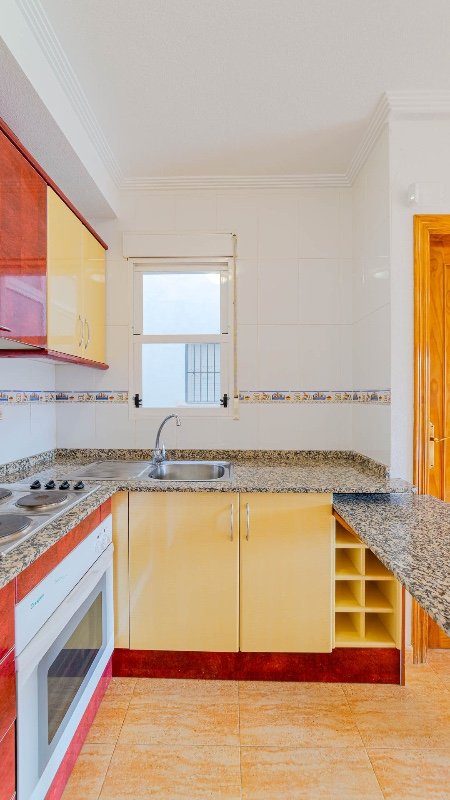 Apartamento en Alicante, España 2 dormitorios, 61 m2 No. 183595