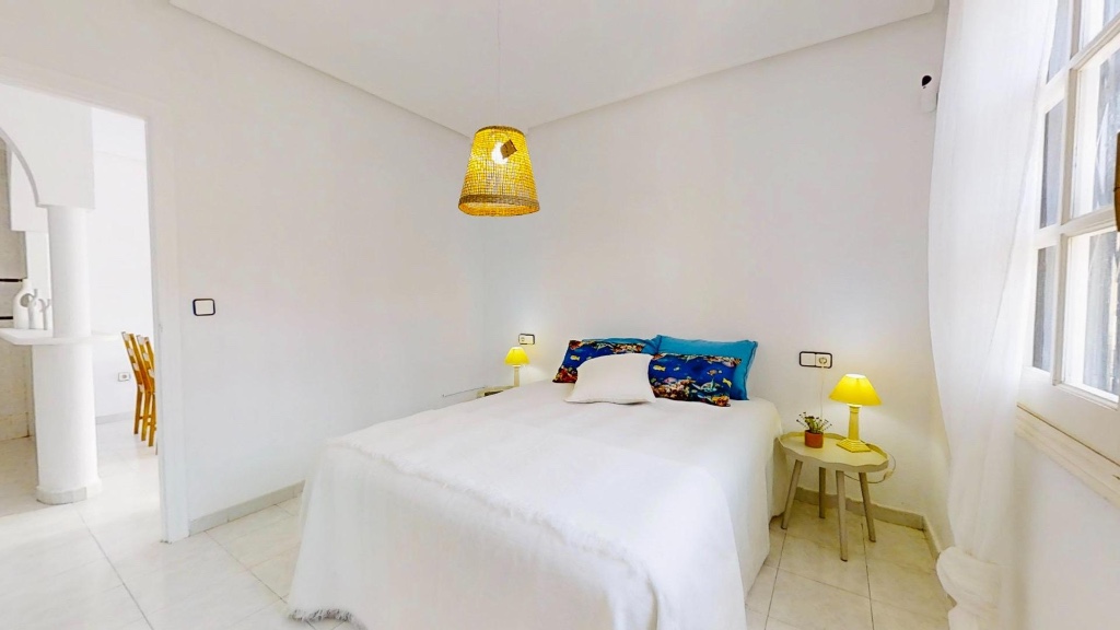 Apartment in Punta Prima, Alicante, Spain 2 bedrooms, 64 sq.m. No. 183596