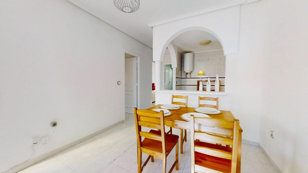 Apartment in Punta Prima, Alicante, Spain 2 bedrooms, 64 sq.m. No. 183596