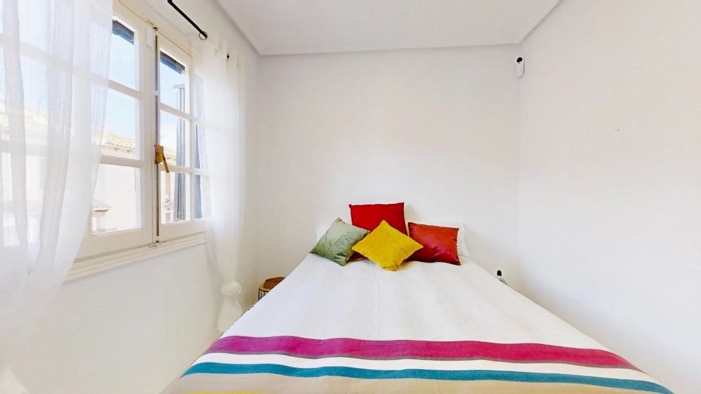 Apartment in Punta Prima, Alicante, Spain 2 bedrooms, 64 sq.m. No. 183596