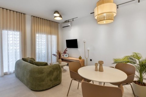 Dzīvoklis pārdošanā Torrevieja, Alicante, Spānijā 1 istaba, 55 m2 Nr. 183593 - attēls 2
