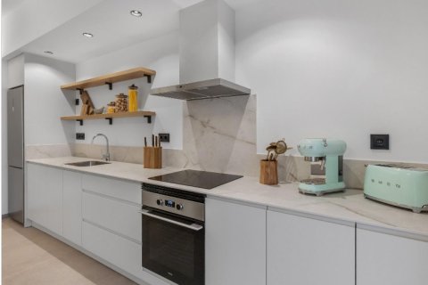 Dzīvoklis pārdošanā Torrevieja, Alicante, Spānijā 1 istaba, 55 m2 Nr. 183593 - attēls 3