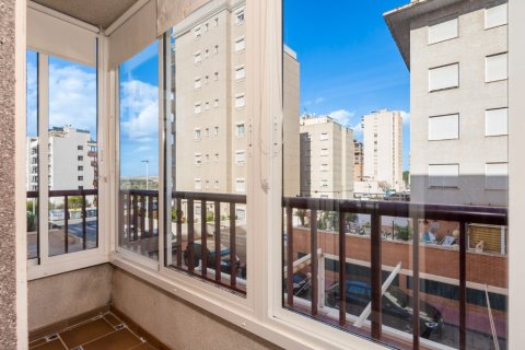 Apartamento en venta en Guardamar del Segura, Alicante, España 2 dormitorios, 77 m2 No. 183590 - foto 19