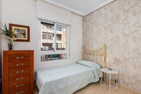 Apartamento en venta en Guardamar del Segura, Alicante, España 2 dormitorios, 77 m2 No. 183590 - foto 14