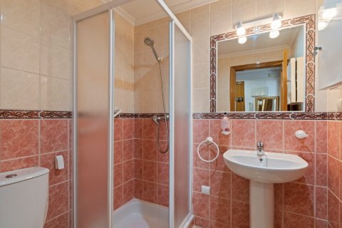 Apartamento en venta en Guardamar del Segura, Alicante, España 2 dormitorios, 77 m2 No. 183590 - foto 13