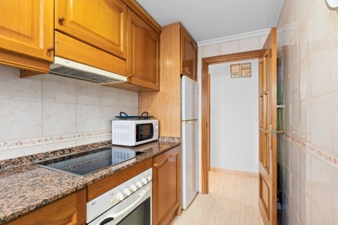 Apartamento en venta en Guardamar del Segura, Alicante, España 2 dormitorios, 77 m2 No. 183590 - foto 10